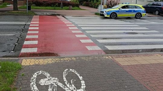 76-latka za kierownicą potrąciła 70-letnią rowerzystkę