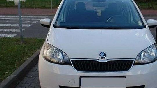 8-letni chłopiec wbiegł wprost pod koła samochodu