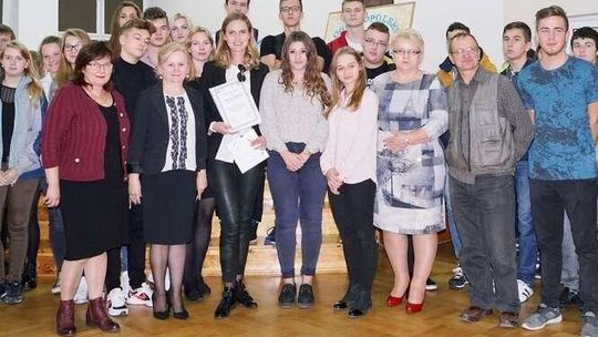 Absolwentka szkoły opowiadała uczniom jak osiągnąć międzynarodowy sukces