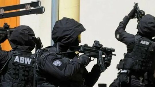 ABW zatrzymała kolejne osoby podejrzane o współpracę z obcym wywiadem