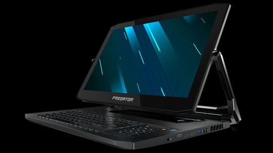 Acer Predator Triton 900: laptop dla graczy za 20 000 złotych (wideo)