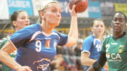 ADA Colegio Joao de Barros – SPR Lublin 22:26, teraz Macedonki