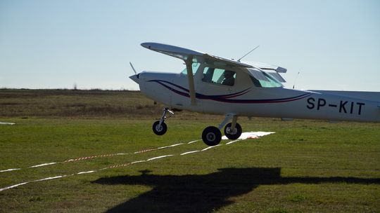 Aeroklub Ziemi Zamojskiej: Zawody w precyzyjnym lądowaniu