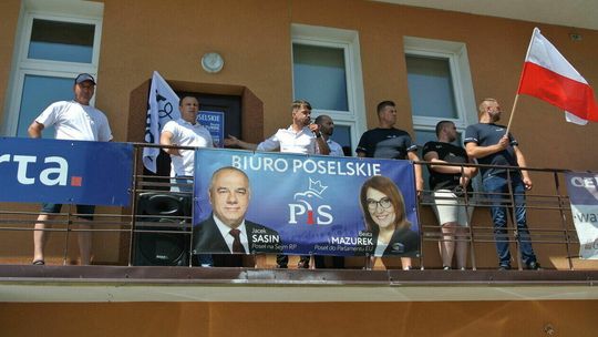 Agrounia narzeka, że nie ma gdzie sprzedać pszenicy. Szef zakładów zbożowych odpowiada: zapraszam