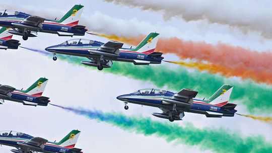 Air Show 2015: Trwają pokazy lotnicze w Radomiu (zdjęcia, wideo)