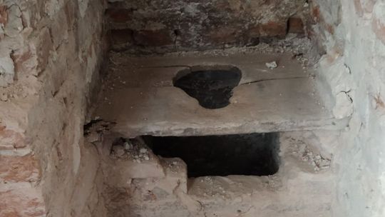 Akademia Zamojska zdradza intymne szczegóły. Odkryto toaletę sprzed kilkuset lat