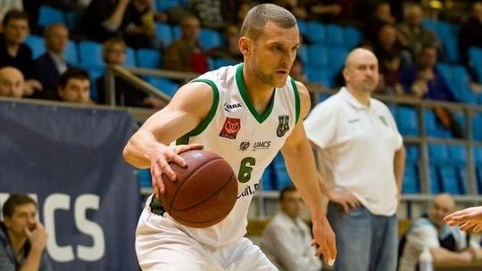 Akademicy znowu wygrywają, kompromitacja rezerw Startu