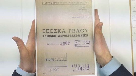 Akta TW "Bolka" pod lupą. Tomasz Przeciechowski i Mieczysław Ryba o przeszłości Lecha Wałęsy