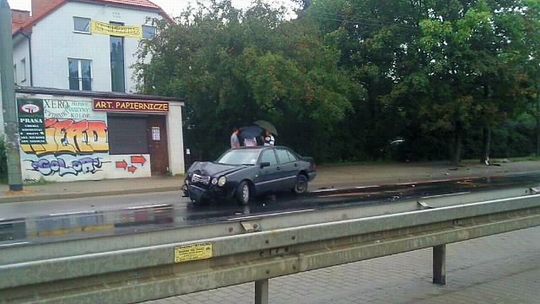 Al. Kraśnicka: Kierowca mercedesa wjechał w pieszych