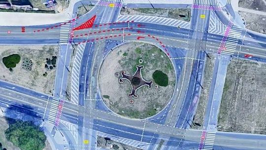 Al. Tysiąclecia: Jak nie wylądować na buspasie? Czytelnik ma pomysł, co na to urząd?