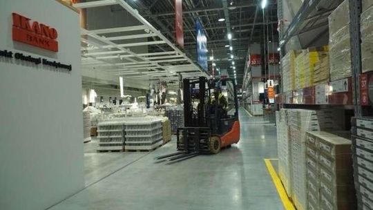 Alarm w sklepie IKEA. Na miejsce przyjechała straż pożarna