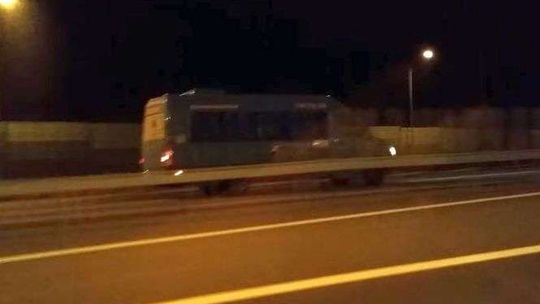 Alarm24: Kierowca busa z pasażerami jechał pod prąd na S17