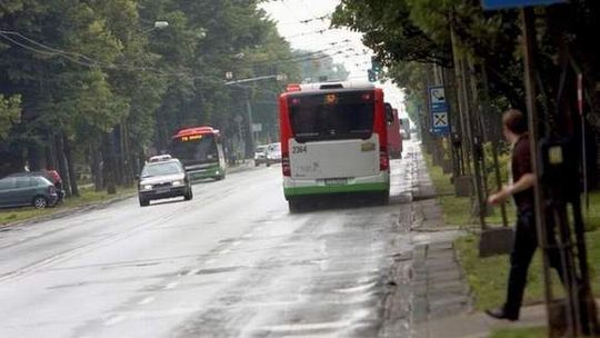 Aleje Racławickie z poślizgiem