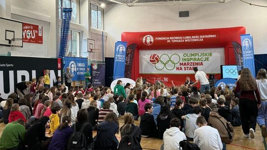 Aleksandra Mirosław inspiruje najmłodszych