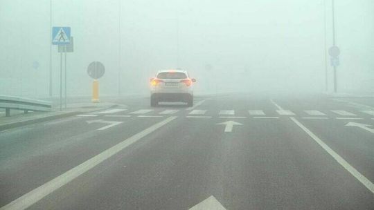 Alert pogodowy. Gęste mgły w regionie