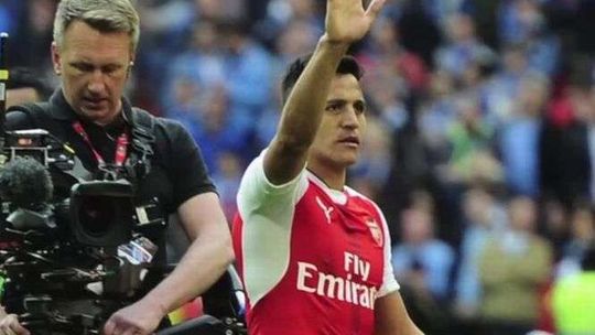 Alexis Sanchez zamieni Arsenal na Manchester City? (wideo)