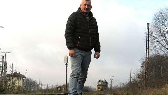 Alkohol i przerzucanie trupów. Były chełmski funkcjonariusz o policji lat dziewięćdziesiątych