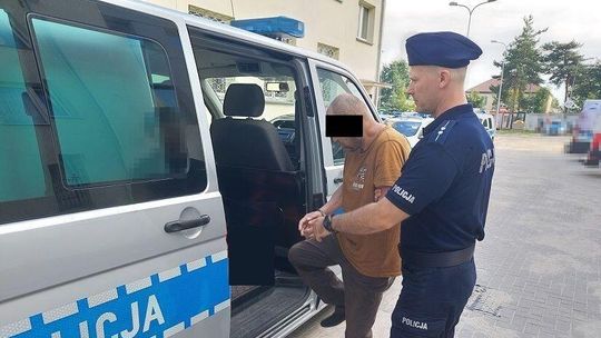 Alkoholowa sprzeczka w Międzyrzecu Podlaskim. Nożownik zaatakował sąsiada