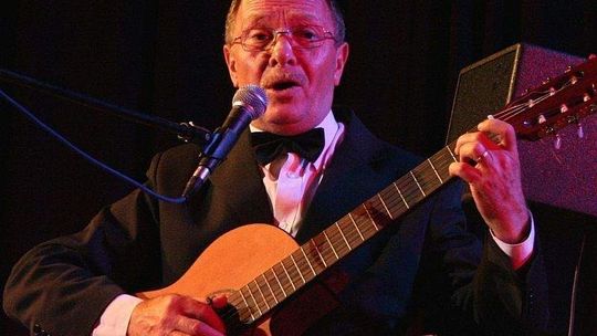 Alosza Awdiejew na jesienną melancholię