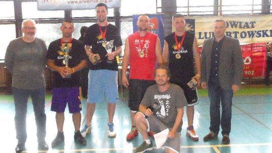 Alwernia wygrała turniej koszykóki ulicznej w Lubartowie