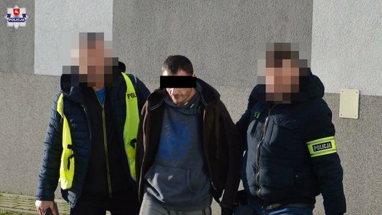 Amator obcych walut w rękach policji