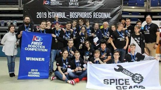 Ambasadorzy Województwa Lubelskiego wyrzuceni ze szkoły