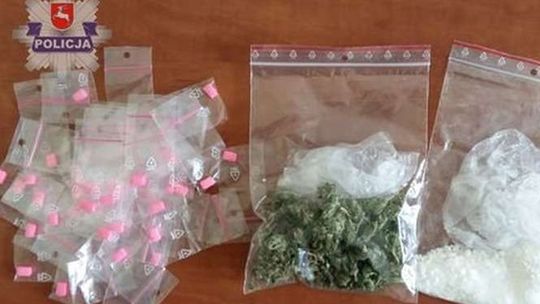 Amfetamina, ekstazy i marihuana w domu. Wpadł 25-latek