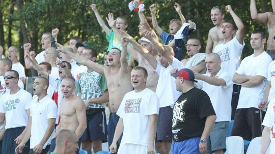 AMSPN Hetman - Ruch Ryki 3:0, Orion wygrał z Huczwą