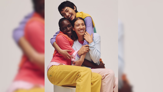 Analiza kolorystyczna a ubrania – najważniejsze zasady