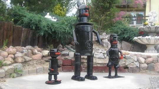 Androidy ze złomu. Kolekcja coraz większa 