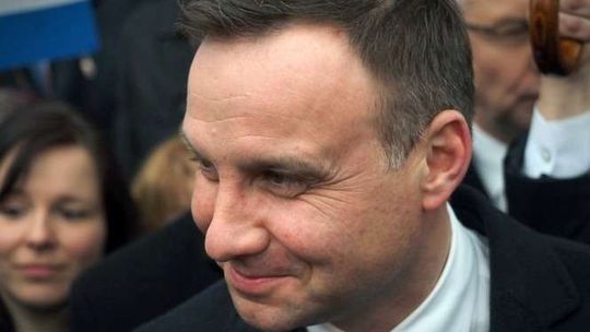 Andrzej Duda politykiem roku 2015 (SONDA)