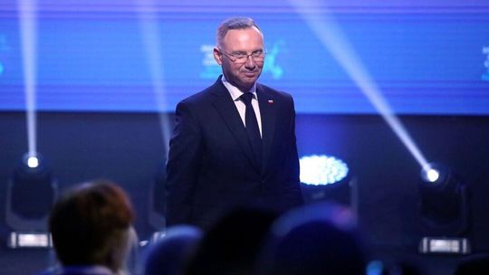 Andrzej Duda stanie przed sądem. Chodzi o "świnie w kinie"