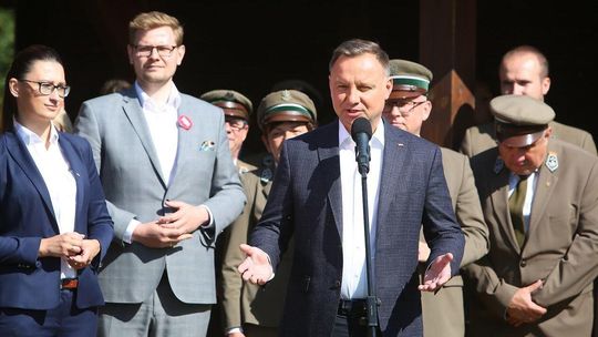 Andrzej Duda w Poleskim Parku Narodowym. Mówił o prywatyzacji lasów [zdjęcia]