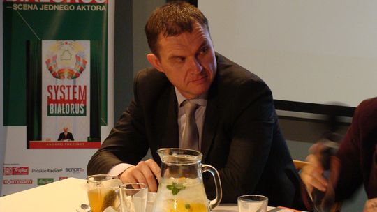 Andrzej Poczobut wolny po latach więzienia. „Witaj w polskim domu”