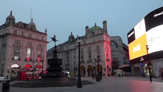 Anglia wprowadza nowy lockdown. "Liczba infekcji i zgonów wskazywała, że to nieuniknione"