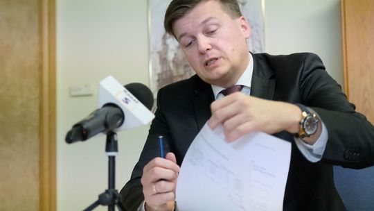 Anonim pyta o koszt wyjazdów zagranicznych prezesa spółki komunalnej. Burmistrz czeka na wyniki audytu