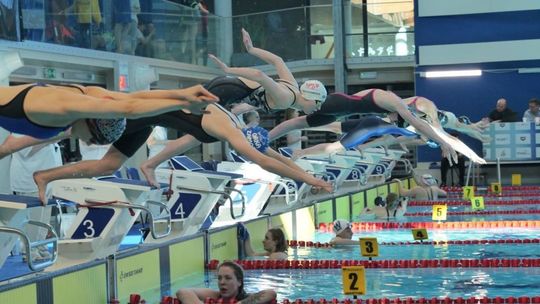 Arena Grand Prix: Konrad Czerniak najlepszy, rekord Laury Bernat