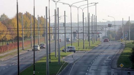 Armii Krajowej choć w części równa, Sławin czeka na nową jezdnię