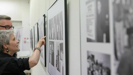 Artyści i widzowie w obiektywie Andrzeja Polakowskiego