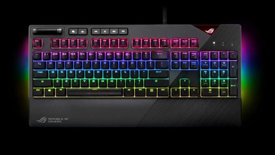 ASUS ROG Strix Flare: Klawiatura mechaniczna za 749 złotych