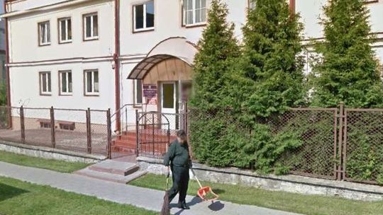 Atak na siedzibę SLD w Lublinie. Gaz, wybite szyby, odchody na drzwiach