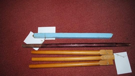 Atak z pałkami i kastetem. W biały dzień