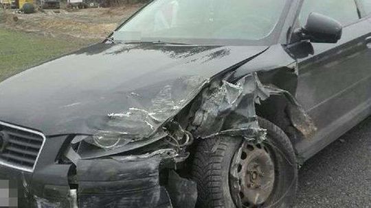 Audi zderzyło się z ciężarówką. Sprawca był pijany 