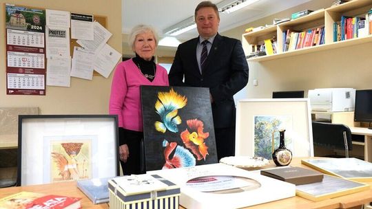 Aukcja Unici Unitom 2024. Kto wylicytuje niespodziankę od Janusza Józefowicza?