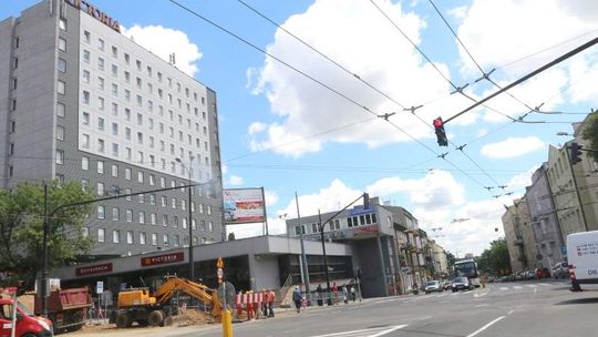 Auta bez pasów, trolejbusy bez drutów. Będą kolejne utrudnienia na ul. Narutowicza