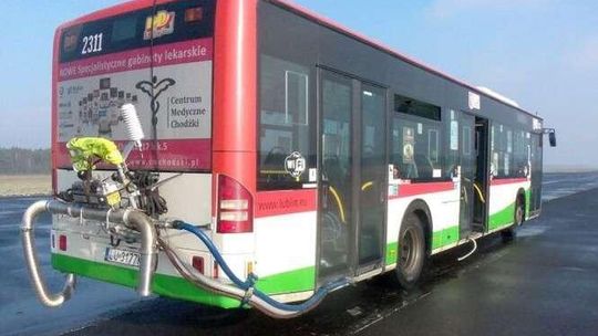 Autobus na słońce.  Naukowcy doskonalą swój projekt, trwają testy