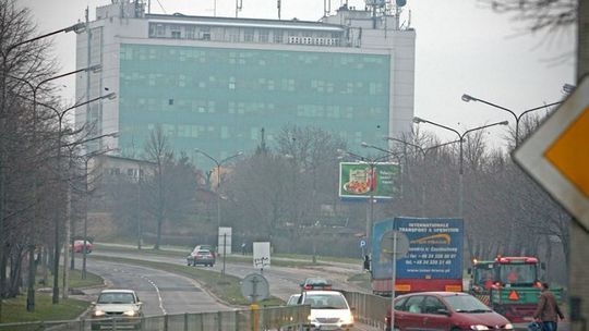 Autobusy miejskie będą omijać część al. Smorawińskiego