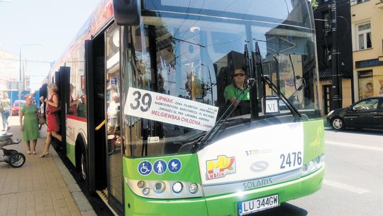 Autobusy przyjechały spóźnione i z usterką. Prawie 660 tys. zł kary dla dostawcy