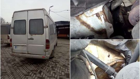 Autobusy sypią się, ale wożą pasażerów