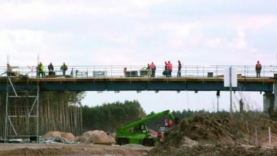 Autostrady A1 i A2 już pękają. A są dopiero w budowie